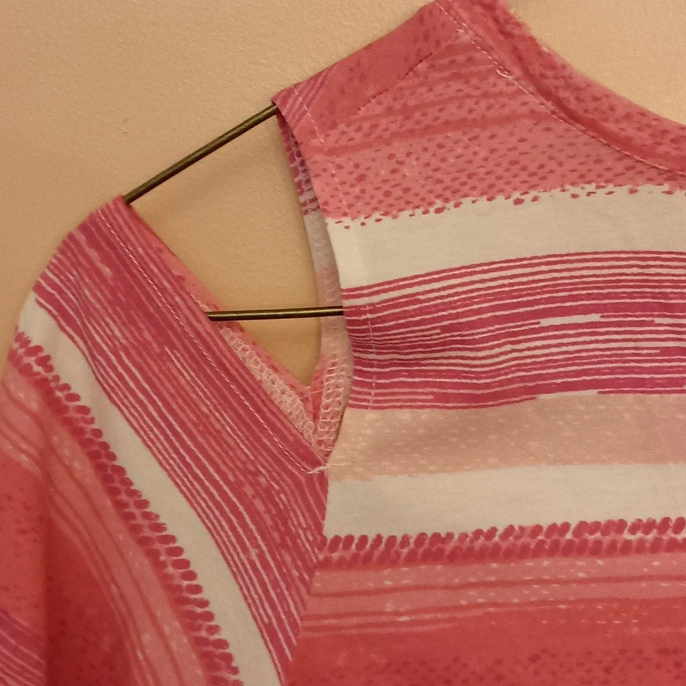 Woman Within cold shoulder tee, sz 14/16 - Picture 3 of 5